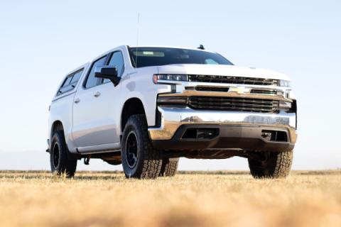Cognito 3-Inch Performance Leveling Kit With Fox PS Coilover 2.0 IFP Shocks for 19-22 Silverado/Sierra 1500 2WD/4WD