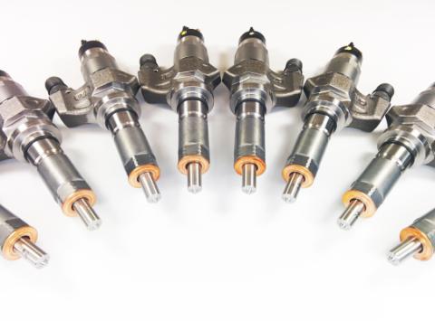 Chevy Duramax 01-04 LB7 Brand New 300% Over Injector Set (SAC Nozzles) Dynomite Diesel