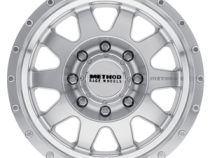 Aluminum Wheels 18x9 The Standard MR301 Bolt Pattern 8 On 170 Offset 18 Lip Size 2.68 Machined SL Clear Coat Method