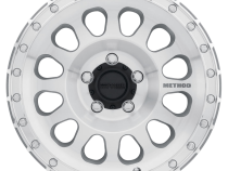 Aluminum Wheels 17x8.5 MR315 Bolt Pattern 5 On 127 Offset 0 Lip Size 1.65 Machined SL Clear Coat Method